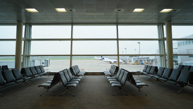 Bomb Threat HALTS Operations At Kansas City Airport