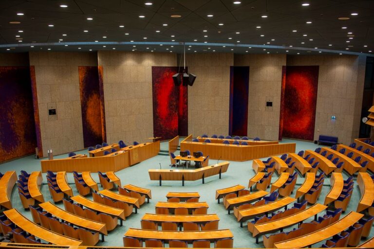 Daily Government Affairs Digest