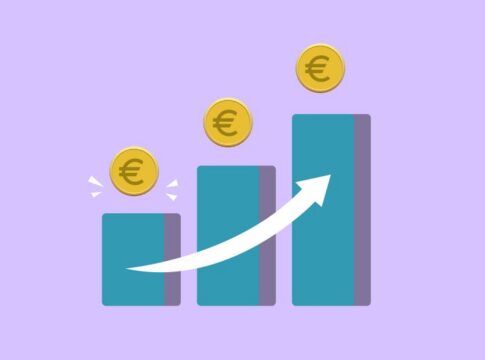 A Fed rate increase would be a mistake, some observers say as bitcoin, gold, stocks fall — Economy coverage by US Daily Tr...