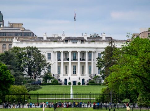 Featured image related to Former press secretary Karoline Leavitt headed to Fox News